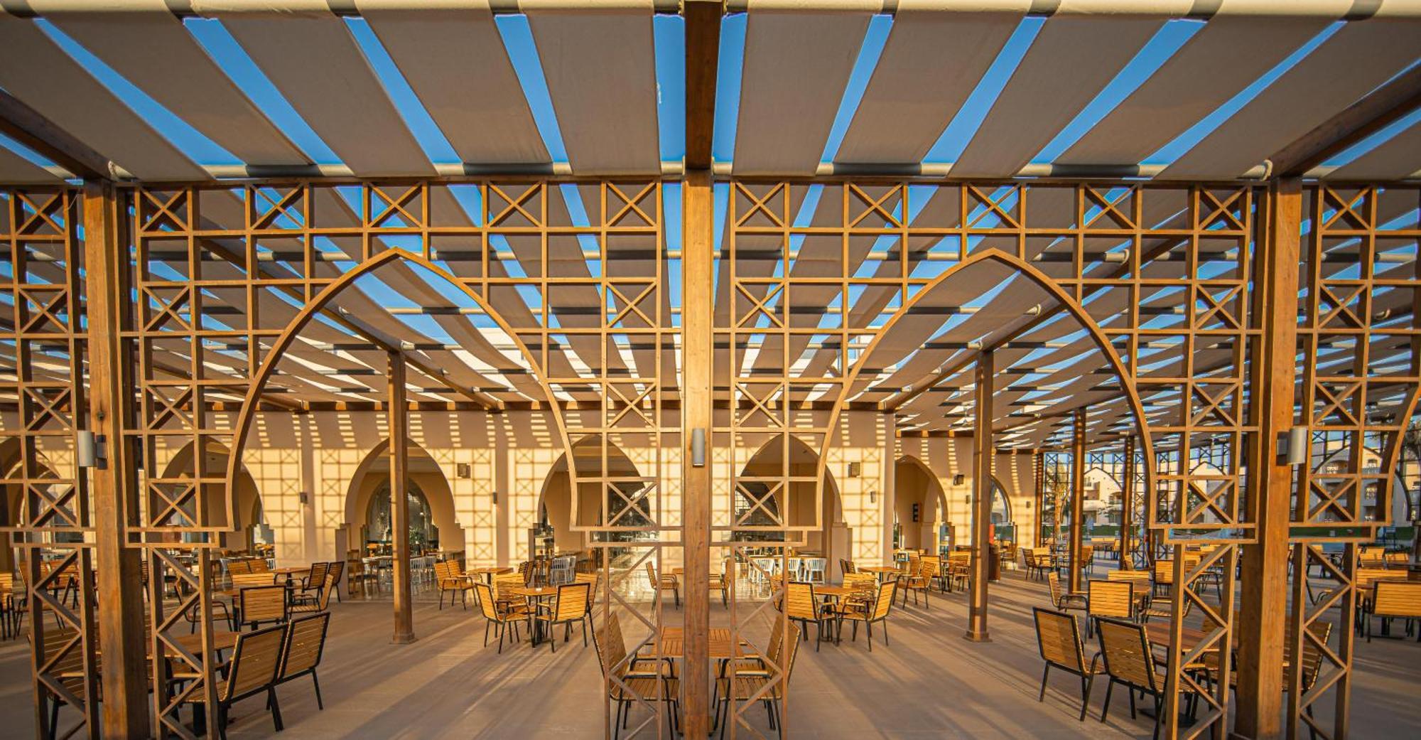Sataya Resort Marsa Alam Esterno foto The restaurant